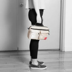 Manhattan Portage Midnight Albany Shoulder Bag -US Suitcase Sales 2024 1412MDN Female2