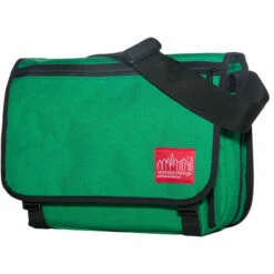 Manhattan Portage Europa (Md) With Back Zipper And Compartments 17 Manhattan Portage Europa (Md) With Back Zipper And Compartments -US Suitcase Sales 2024 1439zc grn angle 2