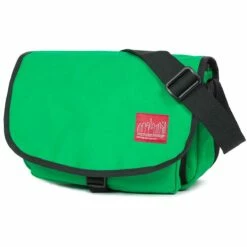 Manhattan Portage Downtown Sohobo Bag (SM) -US Suitcase Sales 2024 1503hp grn angle 1 1