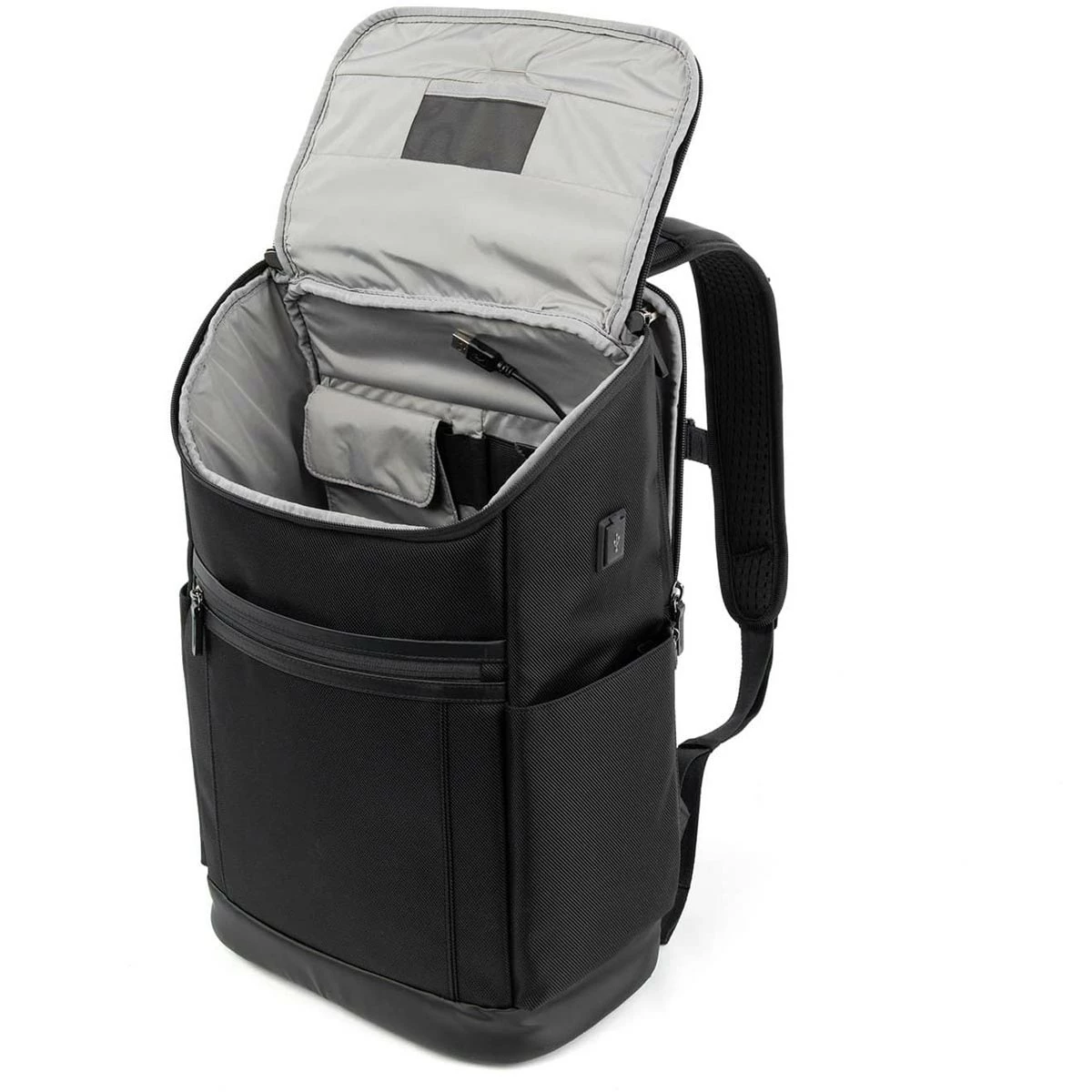 Travelpro Crew Executive Choice 3 Medium Top Load Backpack 4 Travelpro Crew Executive Choice 3 Medium Top Load Backpack - Image 4