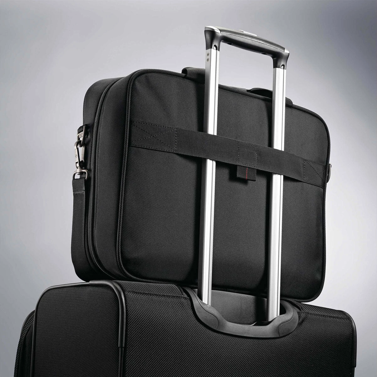 Samsonite Xenon 3.0 Techlocker Briefcase 5 Samsonite Xenon 3.0 Techlocker Briefcase - Image 5