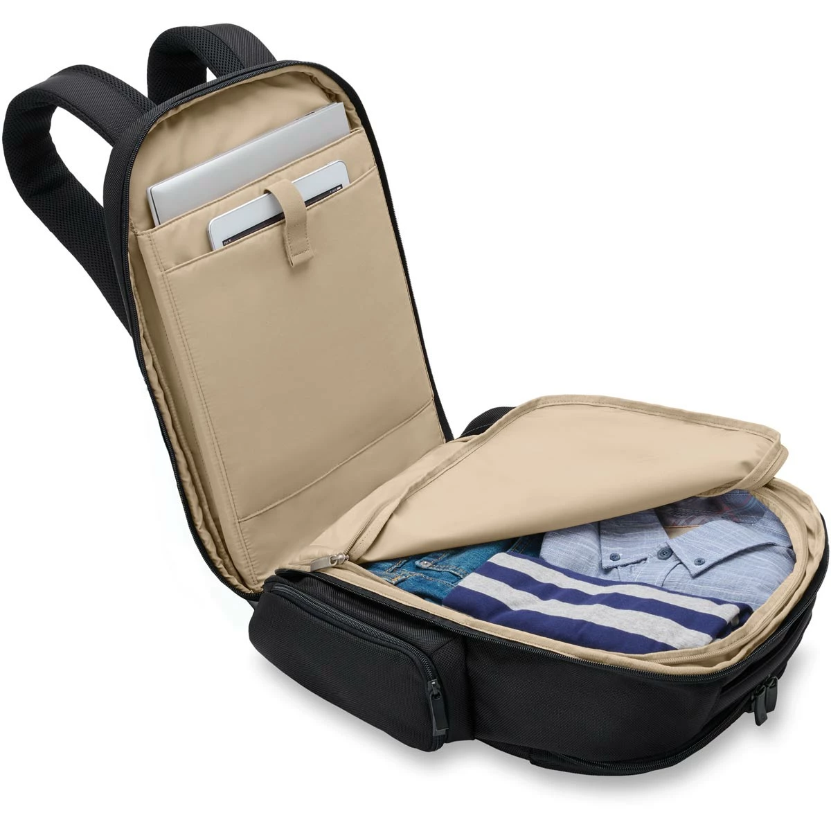 Briggs & Riley Baseline Traveler Backpack 2 Briggs & Riley Baseline Traveler Backpack - Image 2