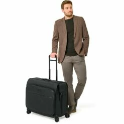 Briggs & Riley Baseline Deluxe Wardrobe Spinner 7 Briggs & Riley Baseline Deluxe Wardrobe Spinner -US Suitcase Sales 2024 BLU177SP 4m