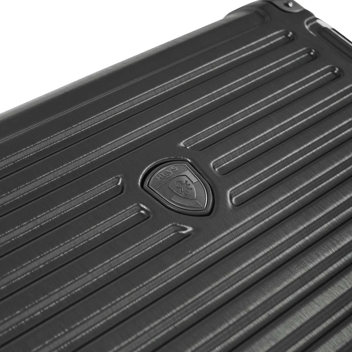 Heys EDGE 26" Expandable Spinner 8 Heys EDGE 26" Expandable Spinner - Image 8