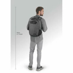 Solo New York Navigate Backpack -US Suitcase Sales 2024 NOM700 10 Scale AV7 2000x 73fd7b56 3814 4a68 8051 9f047f1aa696
