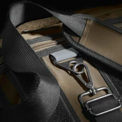 Solo New York Zone Hybrid Briefcase -US Suitcase Sales 2024 UBN350 3 Macro AV6 2000x d10d5b17 f726 4876 9e9f 2ff34399577e