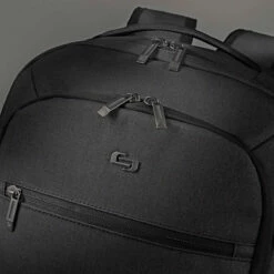 Solo New York Grand Travel TSA Backpack -US Suitcase Sales 2024 UBN780 10 Macro AV6 2000x 6a49cb25 470a 48db 8b1f ea0d65f912bc