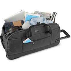 Solo New York Avenue C Rolling Duffel -US Suitcase Sales 2024 UBN960 10 Prop AV4 2000x f341da75 354b 400e ba8a e85bd058e0ab