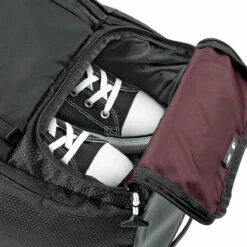 Solo New York Elite Backpack -US Suitcase Sales 2024 VAR702 4 Feature AV9 2000x 6b94bdec 4f29 4843 b49d d7c31145c415