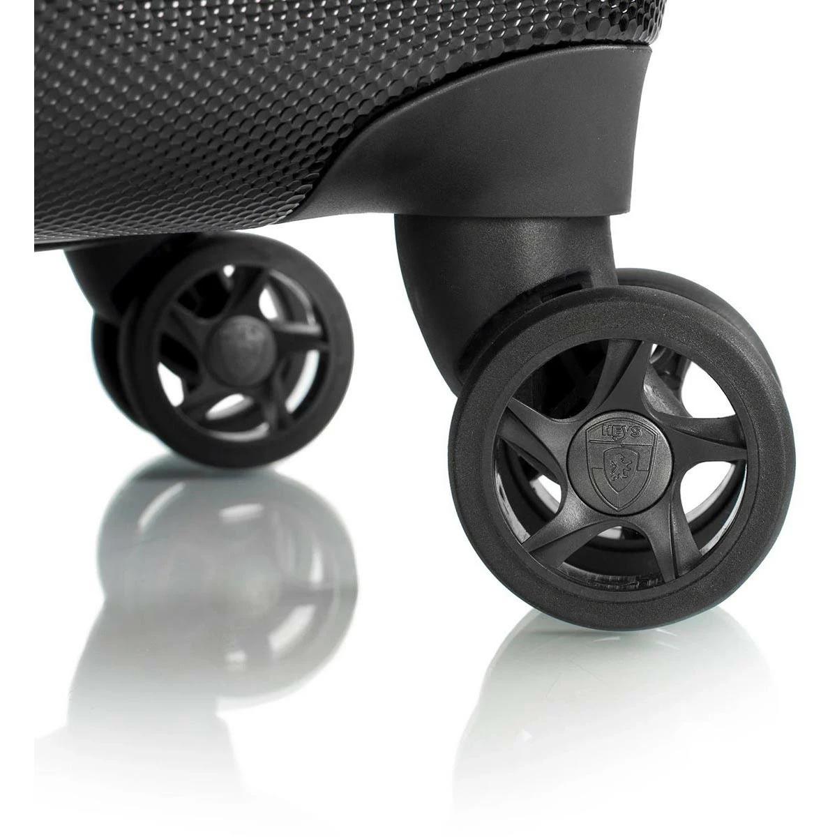 Heys Vantage 21" Smart Access™ Spinner - Image 6