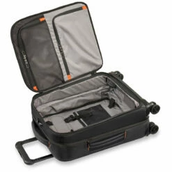 Briggs & Riley ZDX International Carry On Expandable Spinner -US Suitcase Sales 2024 ZXU121SPX 4i 2000x 206b1d1b fc41 41d9 b17a efbcd8756a0a